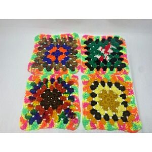 Lot of‎ 4 VTG Handmade Crocheted Potholders Hot Pad Coaster Granny Cottage Core